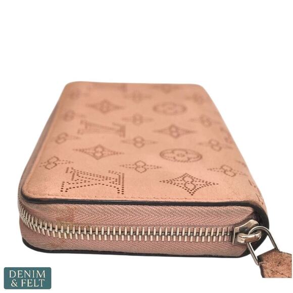 Louis Vuitton Pink Mahina Leather Zippy Wallet – Monogram Perforated, Authentic - Picture 7 of 16